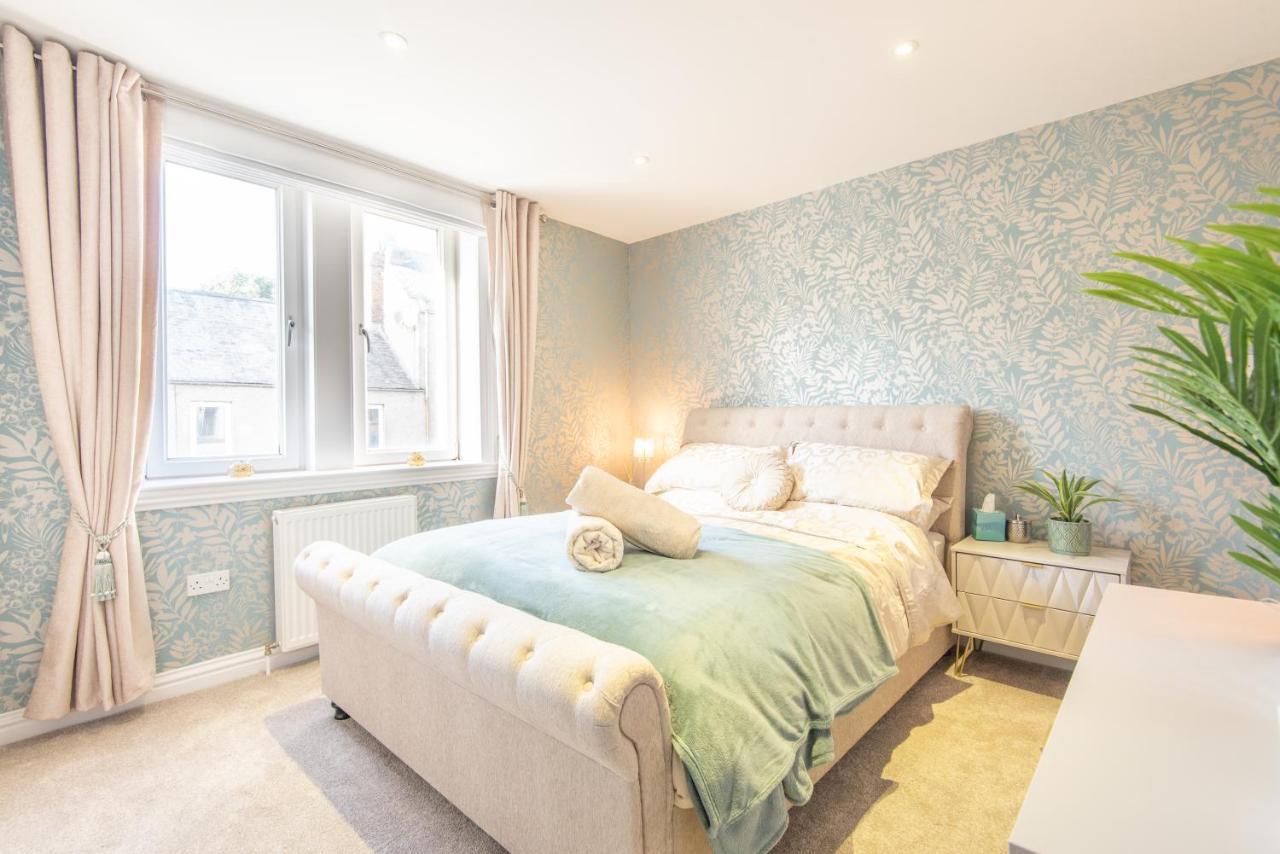 Bright, Fresh, Renovated 3 Bedroom Apartment In The Heart Of Montrose Region Region Angus Exterior foto